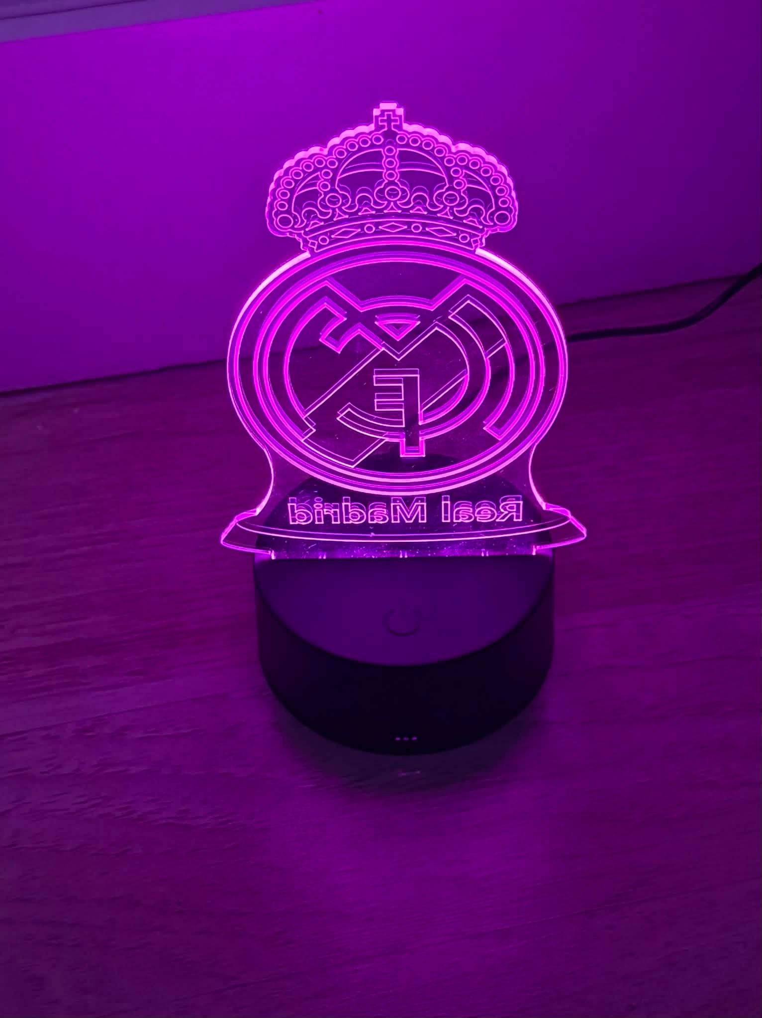 Logo 3D de el Real Madrid